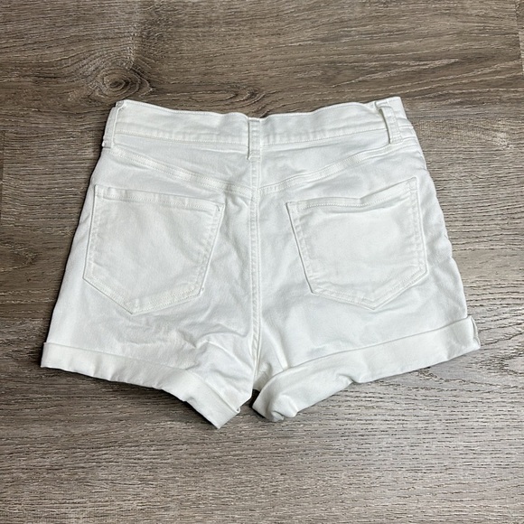 Express Women’s Shortie Mid-Rise White Convertible Hem Jean Shorts Sz 0 - Picture 6 of 10